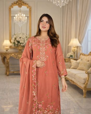 b20af000-ff39-4e7a-8736-c3f662a57567